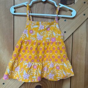 Carter’s Top Baby Girls Size 24M